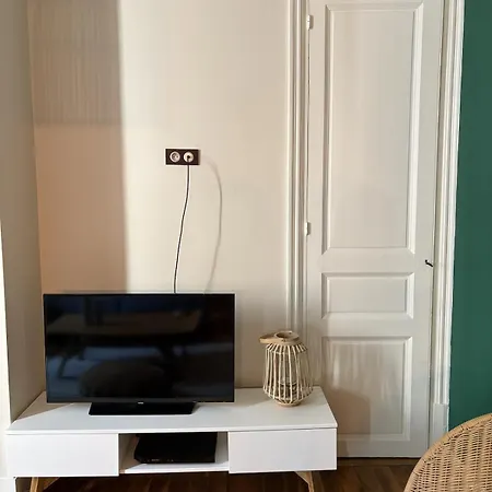 Bayard - Hyper-center - Spacious - 4 People * Grenoble