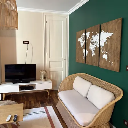 Bayard - Hyper-center - Spacious - 4 People Appartement